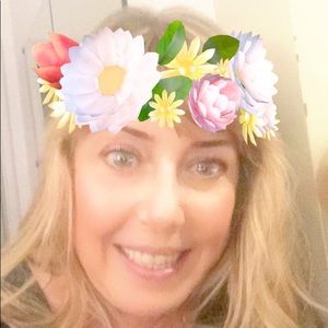 Meet your Posher, Deborah